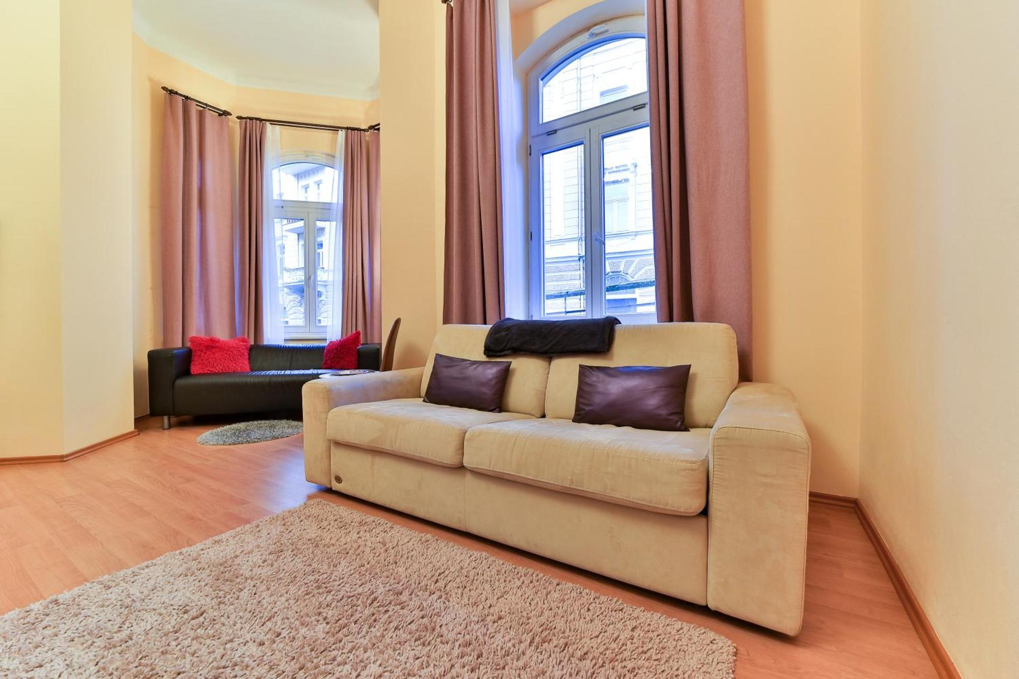 Anzio Apartments マリアーンスケー・ラーズニェ エクステリア 写真
